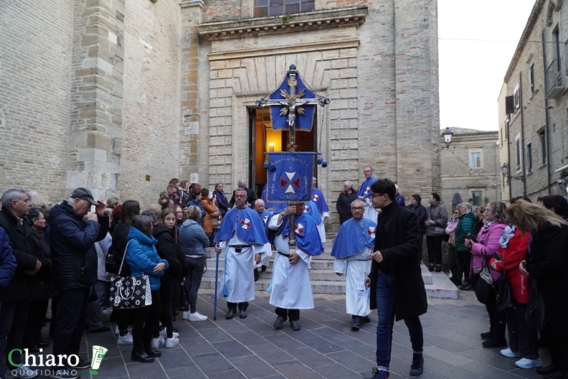 La processione della Sacra Spina