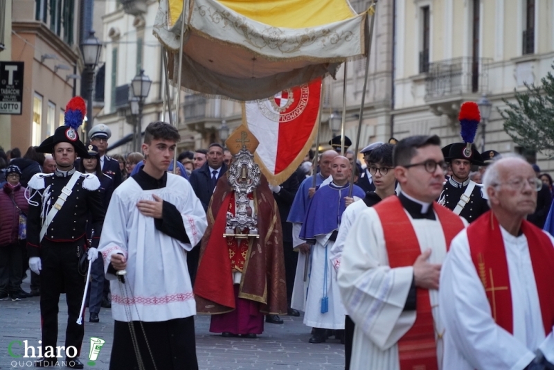 La processione della Sacra Spina