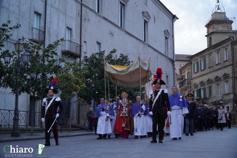 La processione della Sacra Spina