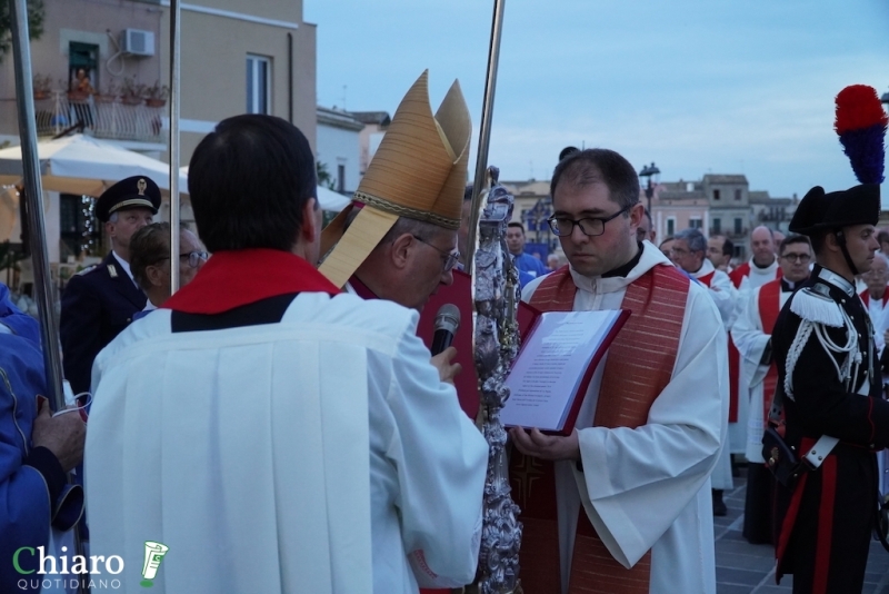 La processione della Sacra Spina