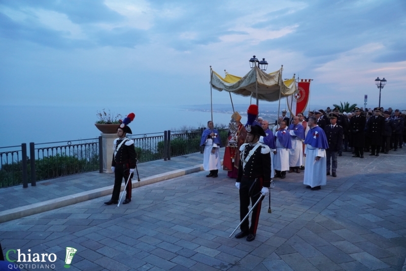 La processione della Sacra Spina