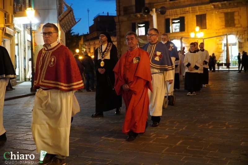 La processione della Sacra Spina