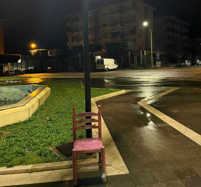 Le sedie rosa di Lory a Colori