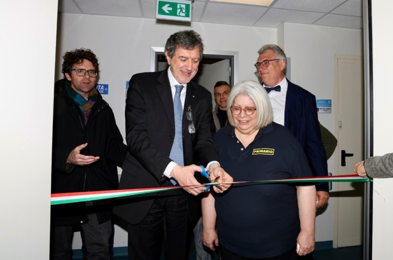 risonanza-magnetica-taglio-nastro