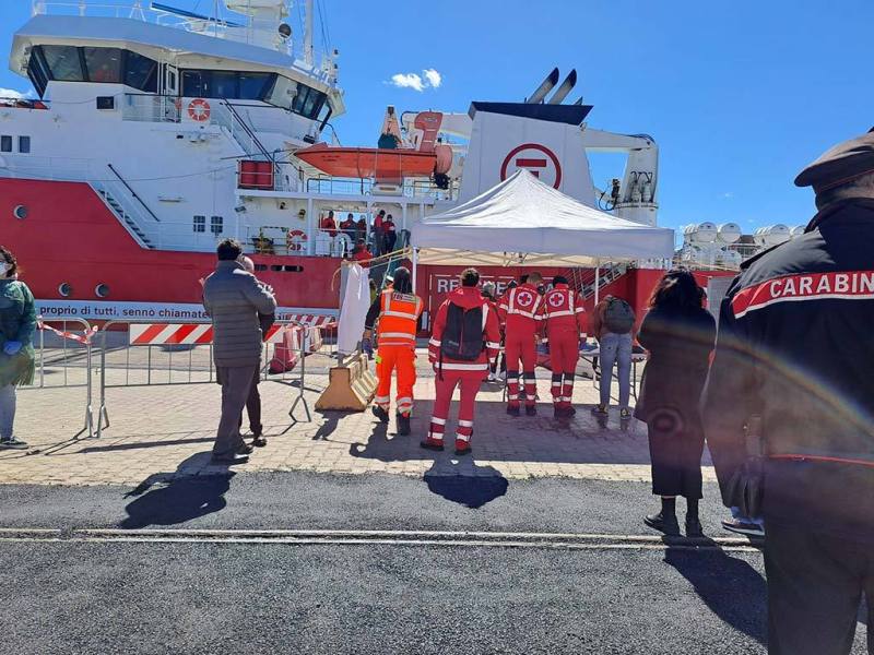 Nave Emergency a Ortona
