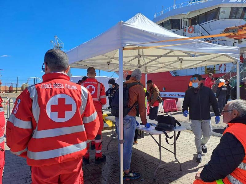 Nave Emergency a Ortona
