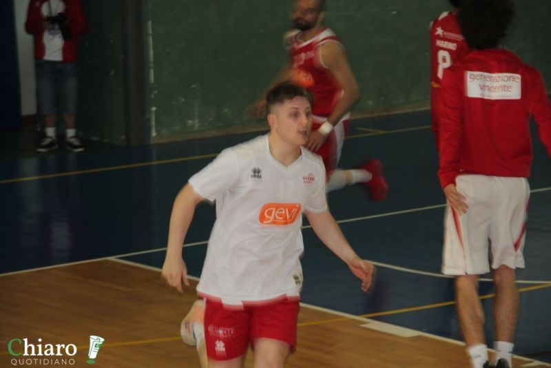 iserniavastobasket-14