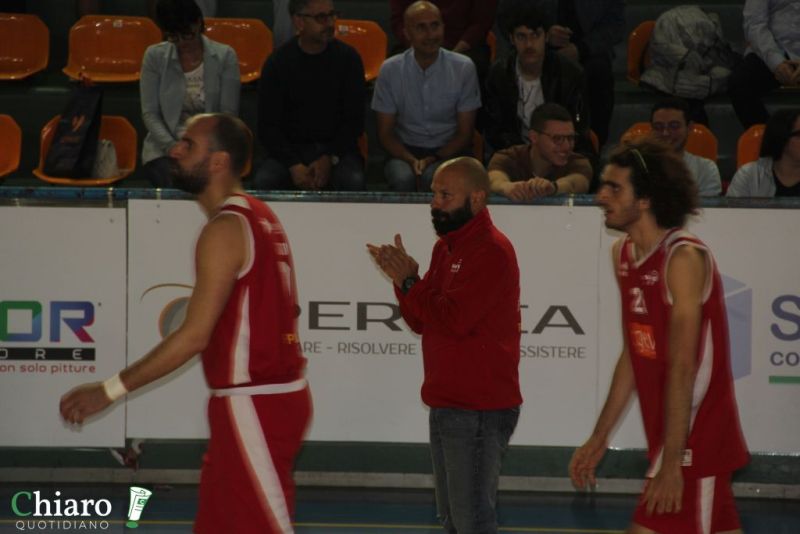 iserniavastobasket-18