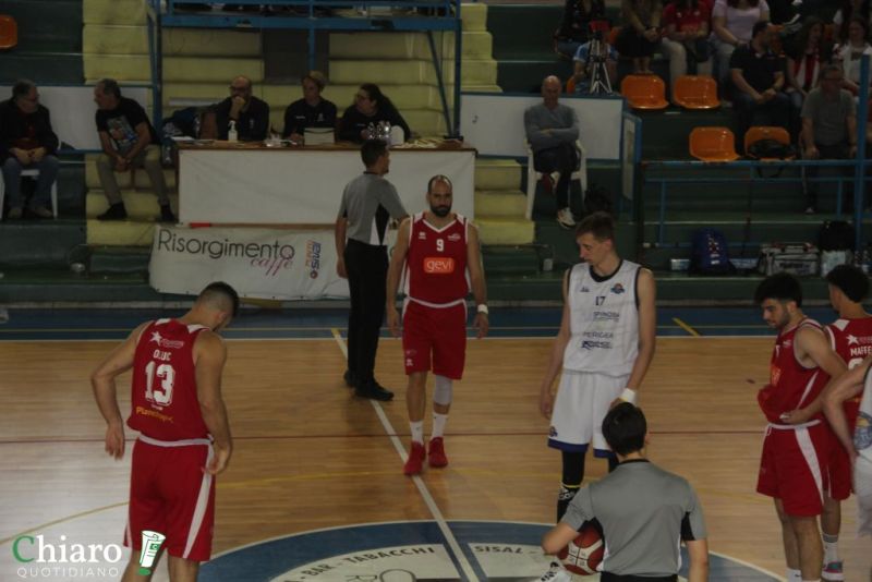 iserniavastobasket-34