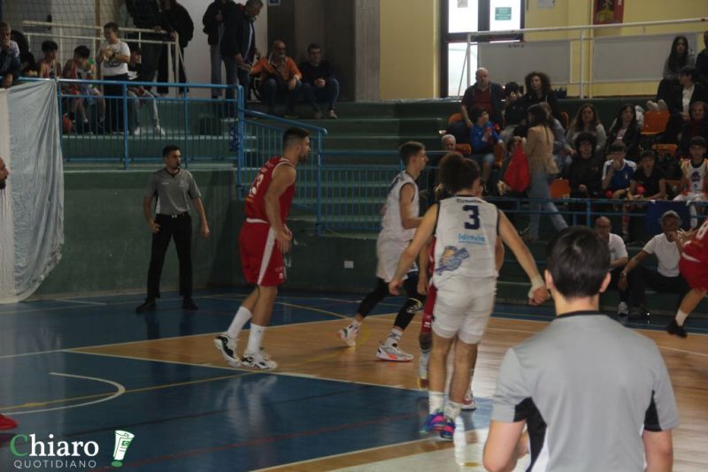 iserniavastobasket-38