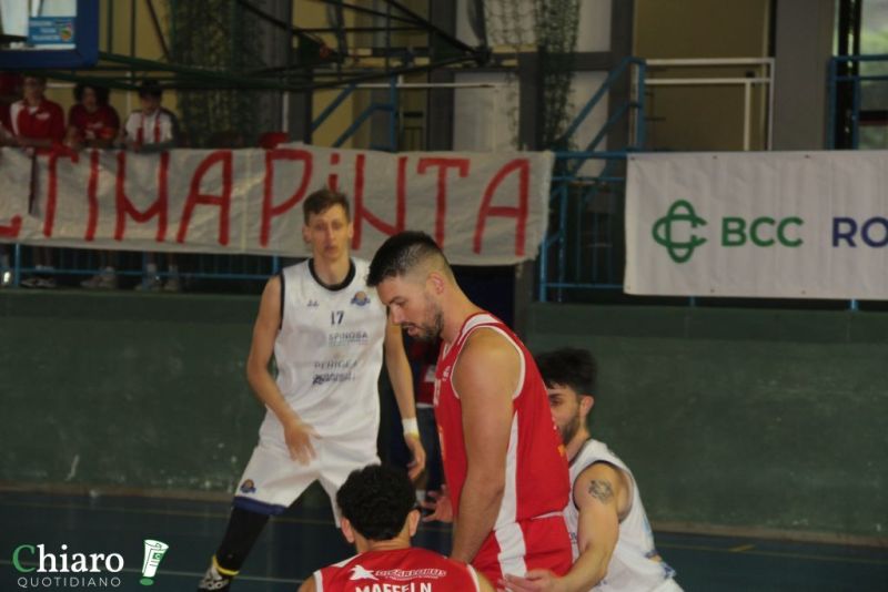 iserniavastobasket-43