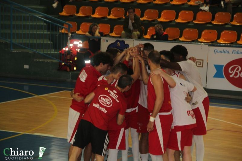 iserniavastobasket-9