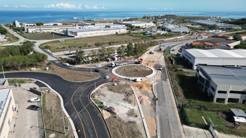 lavori-rotatoria-punta-penna-3