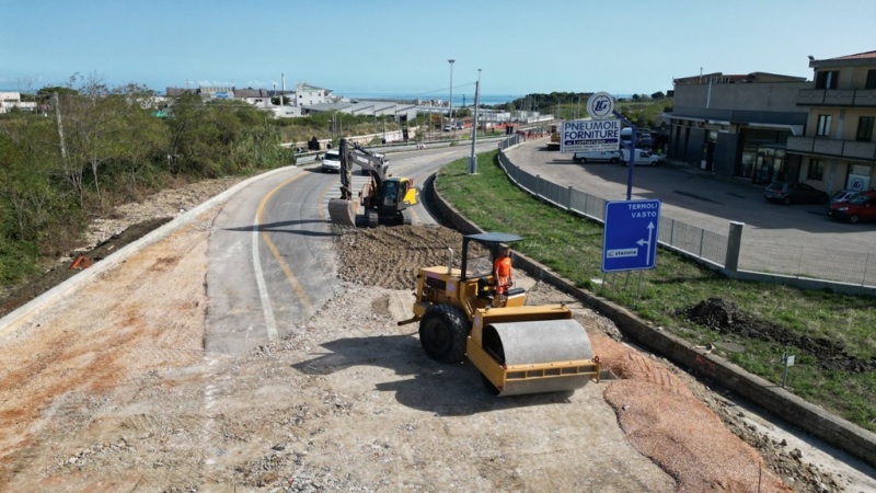 lavori-rotatoria-punta-penna-6