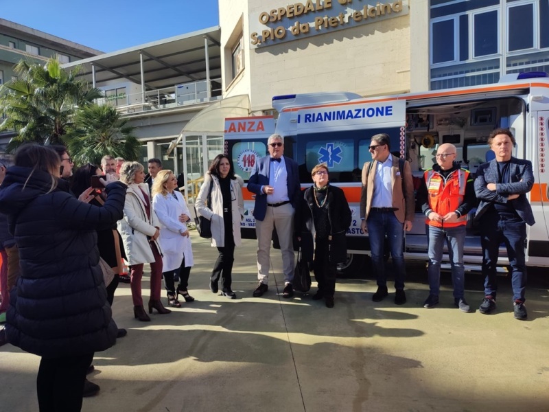 nuova-ambulanza-ospedale-vasto-12