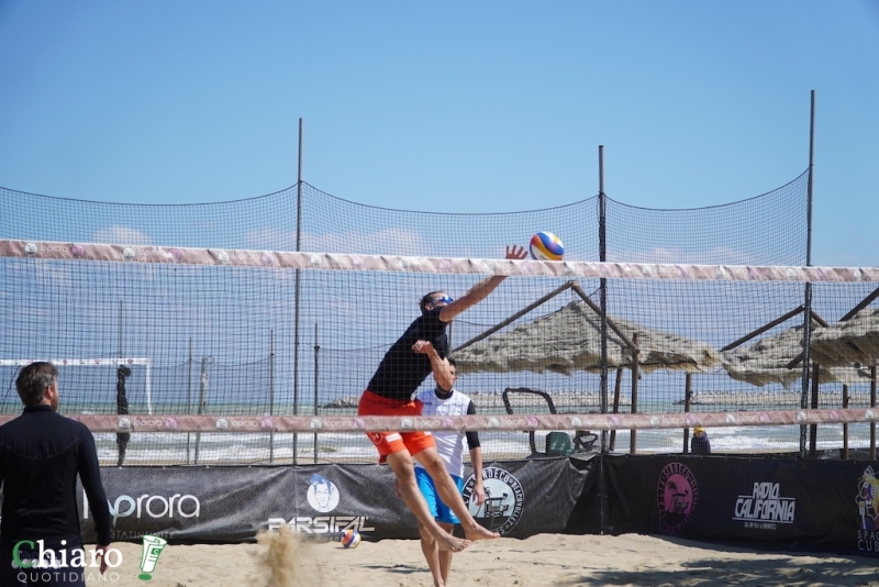 Pescara - Gli azzurri del beach volley in allenamento