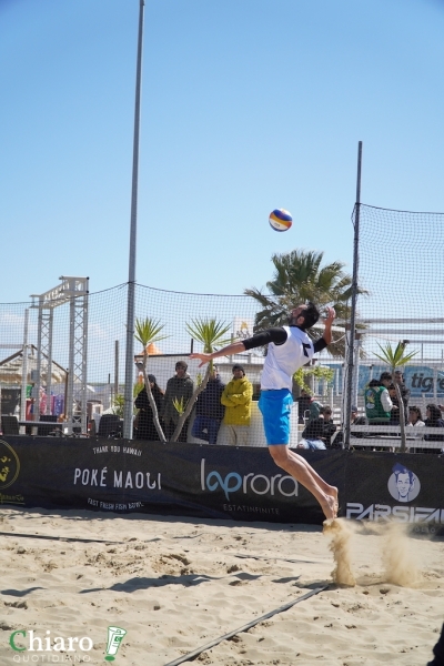 Pescara - Gli azzurri del beach volley in allenamento