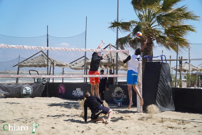 Pescara - Gli azzurri del beach volley in allenamento