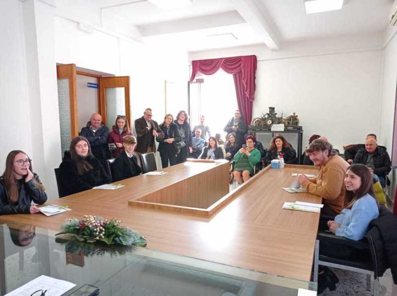 Pollutri - Premiati gli studenti meritevoli