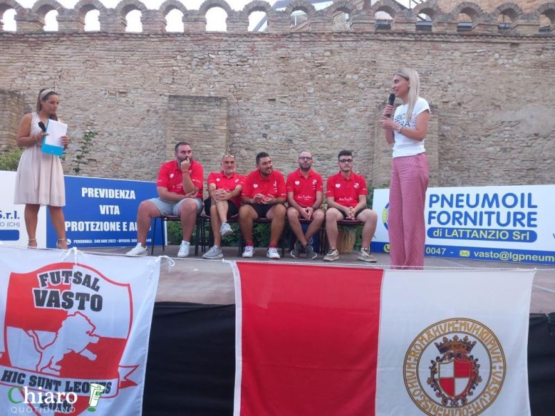 presentazionefutsalvasto2024-10