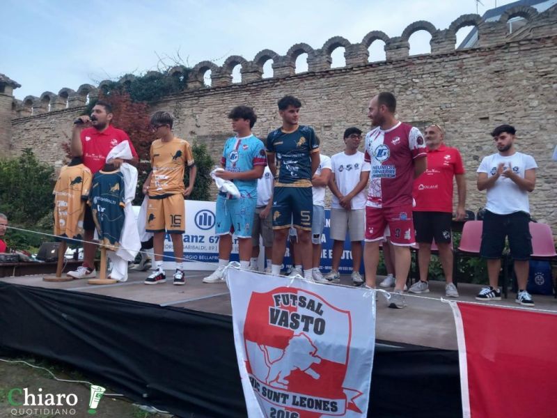 presentazionefutsalvasto2024-9