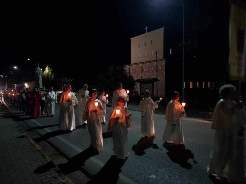 madonna-de-la-salette-processione-3