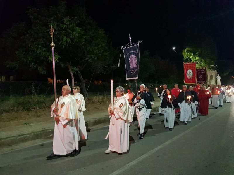 madonna-de-la-salette-processione-5