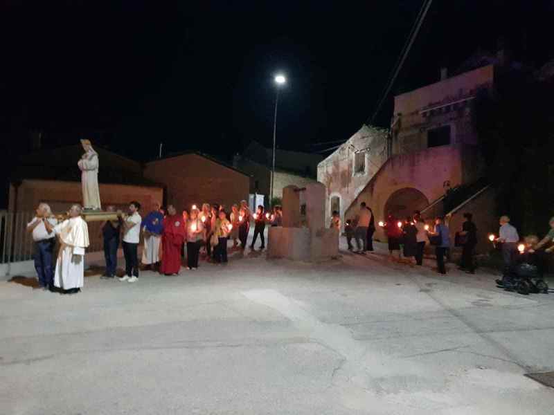 madonna-de-la-salette-processione-89