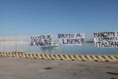 Caro gasolio, pescatori bloccano il porto di Vasto