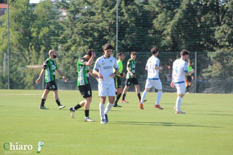 sansalvorapinoplayoff-100