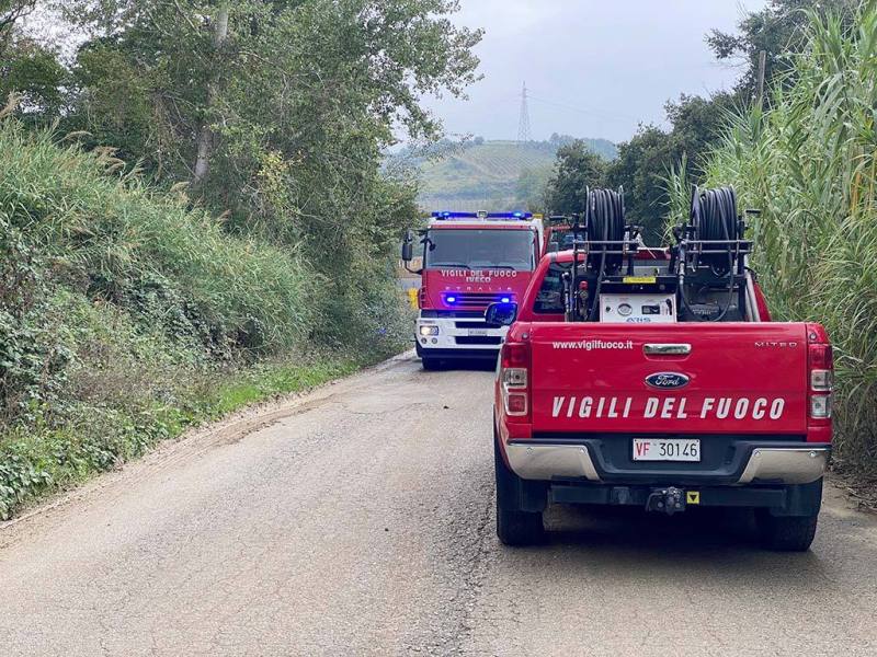 Scontro tra mezzi pesanti sulla fondovalle Cena