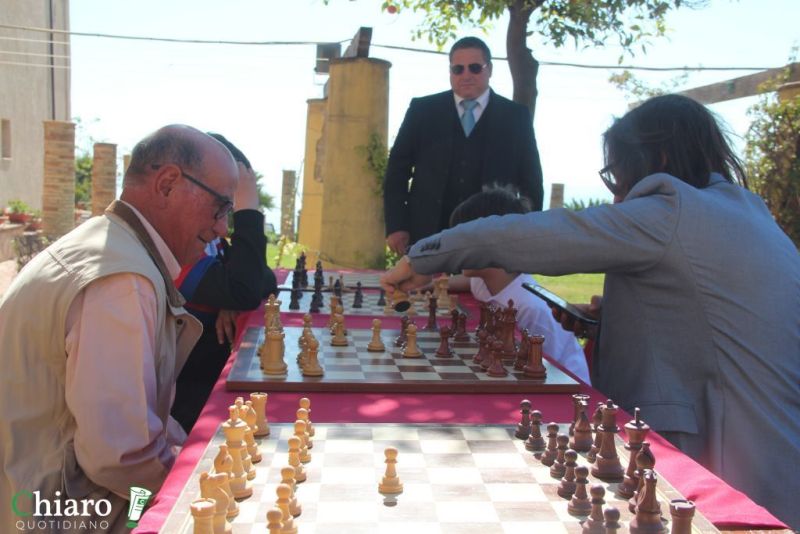 simultaneascacchigiardinidavalos-12