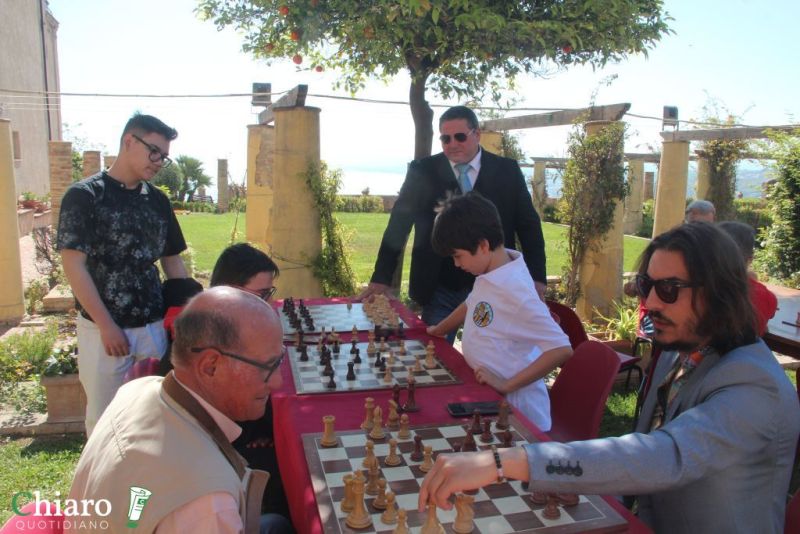 simultaneascacchigiardinidavalos-31