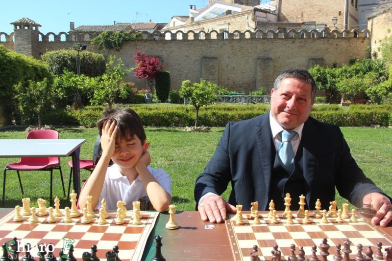 simultaneascacchigiardinidavalos-33