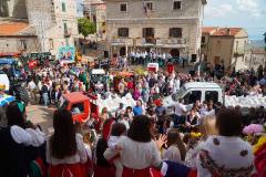 555415638_10240589240092594_8098742625416360777_n