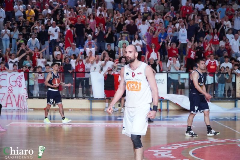 zvastobaskettermoli-103