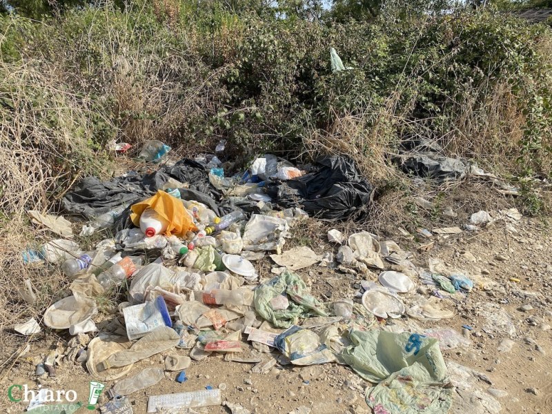 Discarica abusiva tra via San Rocco e via del Porto