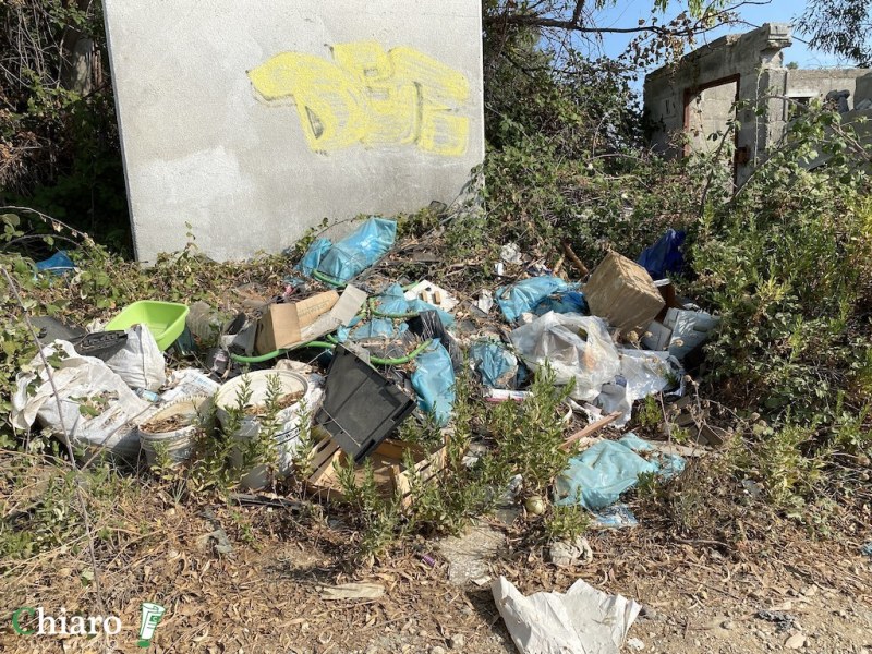 Discarica abusiva tra via San Rocco e via del Porto