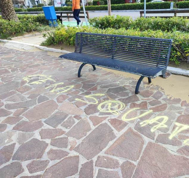 scritte-lungomare