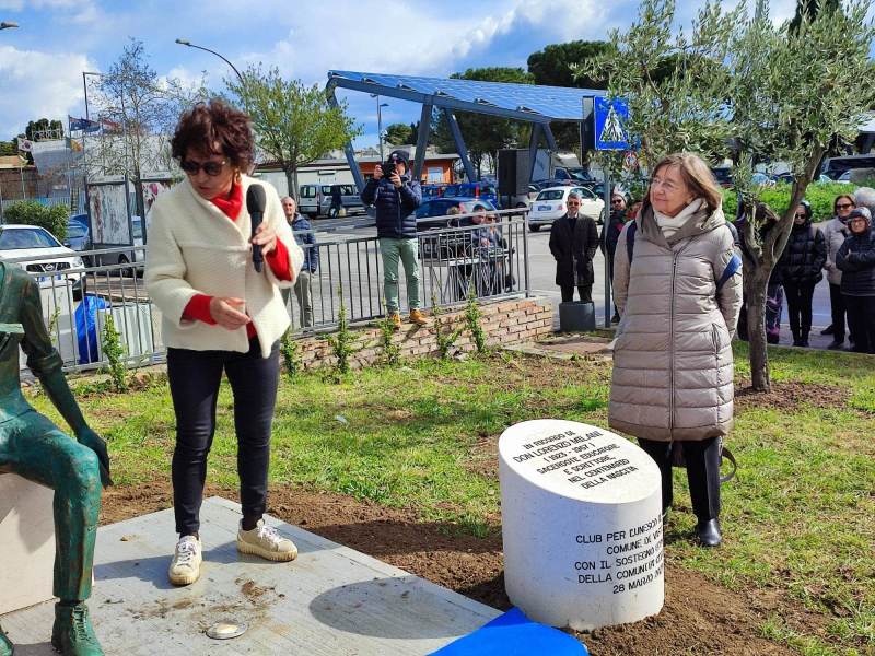inaugurazione-monumento-don-milani-9