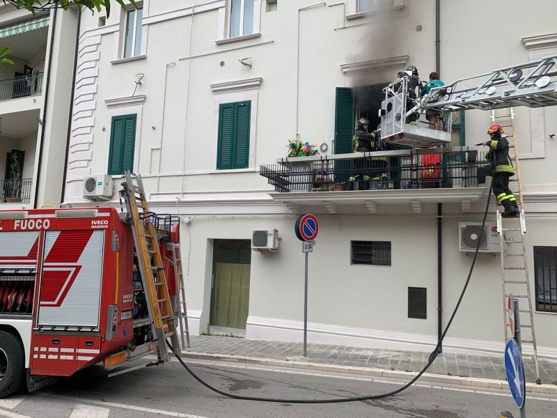 incendio-6-maggio-13