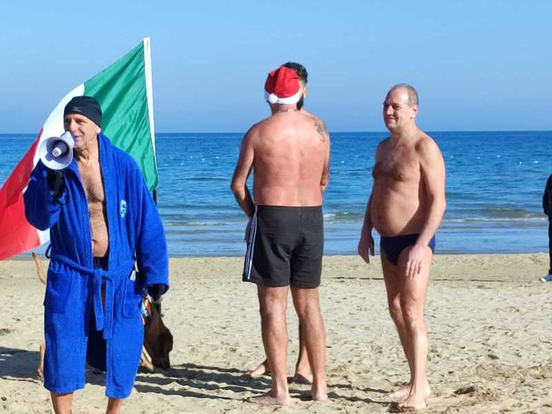 tuffo-capodanno-2023-39