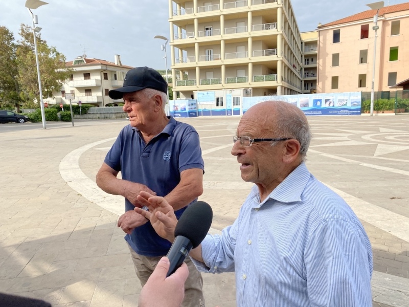 Vasto Marina - La protesta dei commercianti