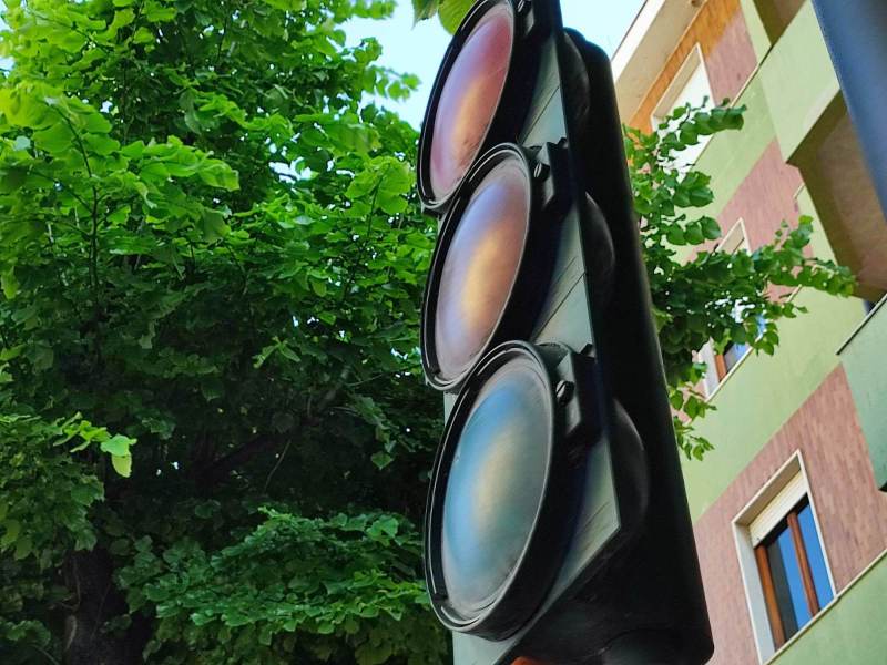 semaforo-corso-mazzini-corso-europa-2