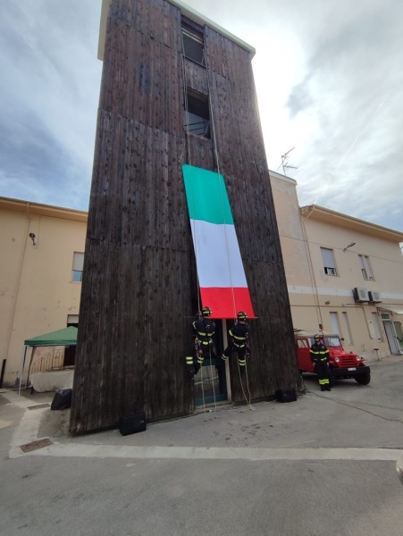 donazione-santa-barbara-vigili-fuoco-14