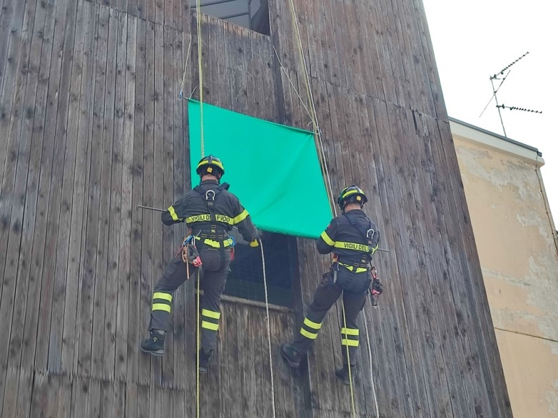 donazione-santa-barbara-vigili-fuoco-15