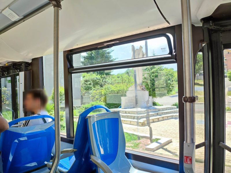 autobus-via-salvo-dacquisto