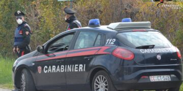 Esce per comprare le sigarette ma è ai domiciliari: arrestato 40enne