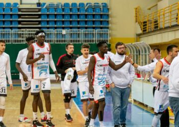 L’Unibasket di scena a L’Aquila per il recupero della quinta giornata