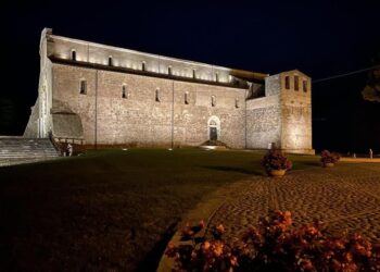 San Giovanni in Venere resta al buio contro il caro bollette